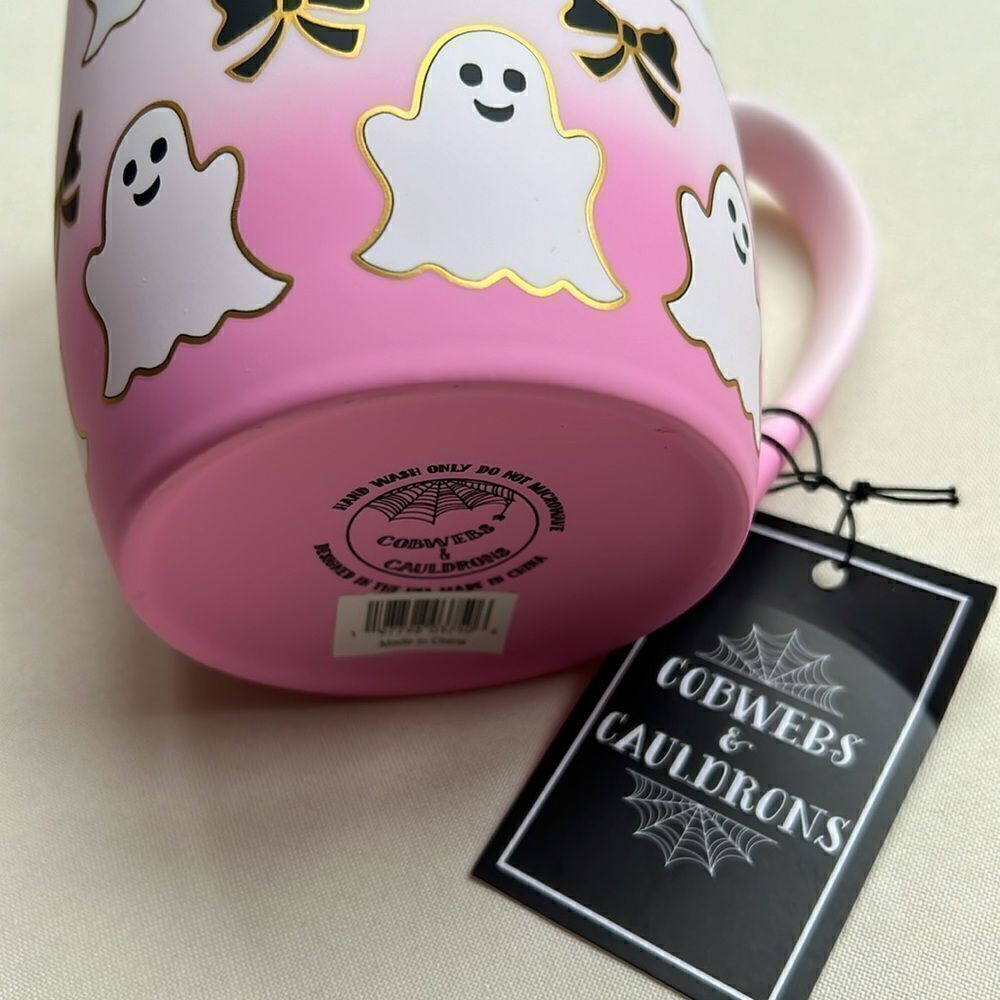 Ghost & Bows Mug - Picture 7 of 10